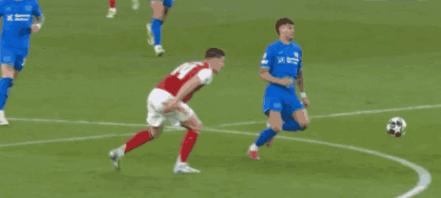 埃泽伤退疑云消散 阿森纳欧冠晋级