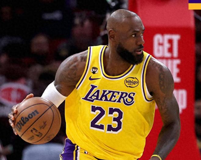 湖人六连胜终结火箭季后赛希望，卡佩拉首发出