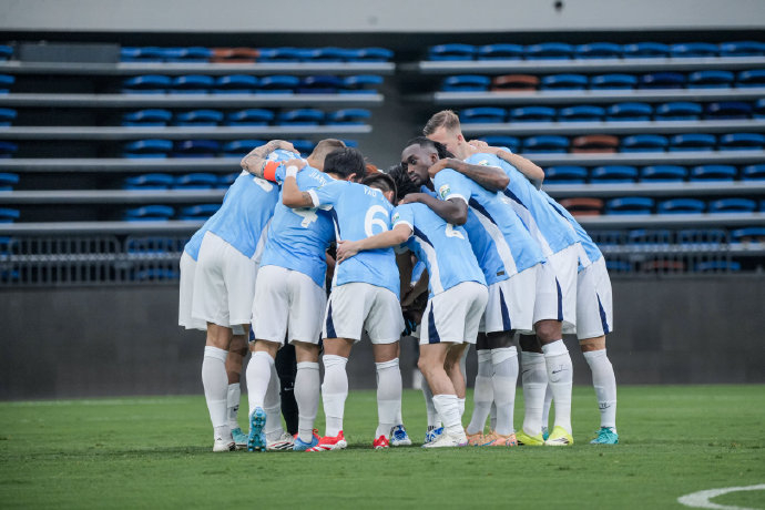 深圳新鹏城热身赛21胜定南赣联 奥乌苏补射张晓