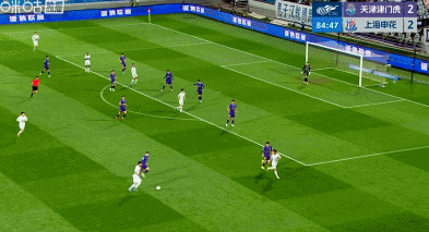 天津津门虎2-3上海申花：申花逆转取胜，拉唐梅