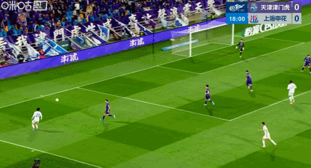 天津津门虎2-3上海申花：申花逆转取胜，拉唐梅